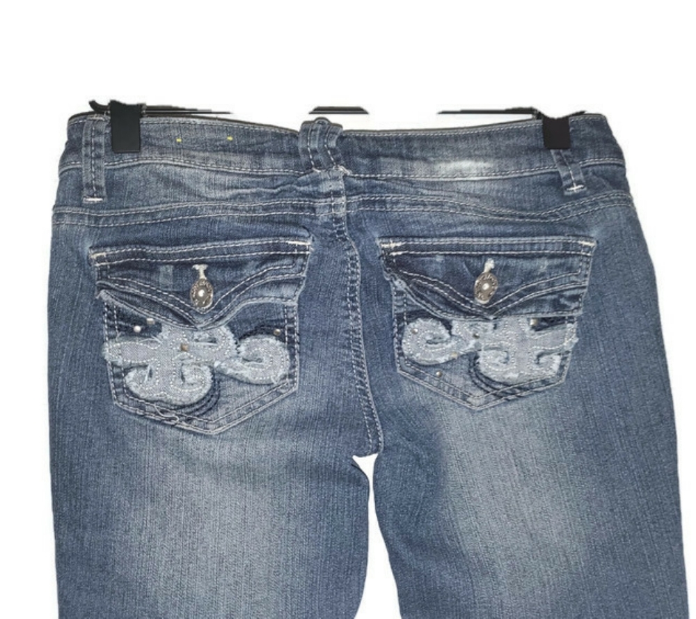 4/25 Almost Famous SkinnyJeans BlueRips Tears Sz 0 - Picture 5 of 6